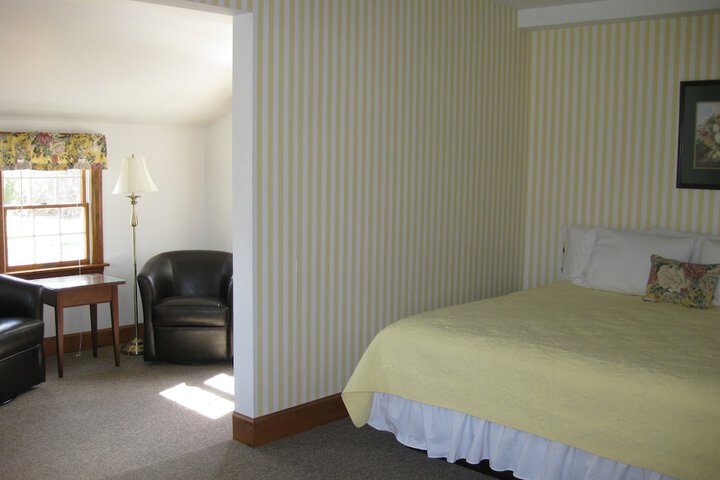Room 21 of 30