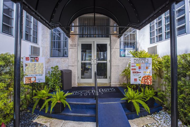 Hotel 5 of 58