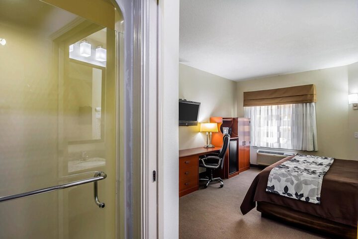 Room 18 of 57