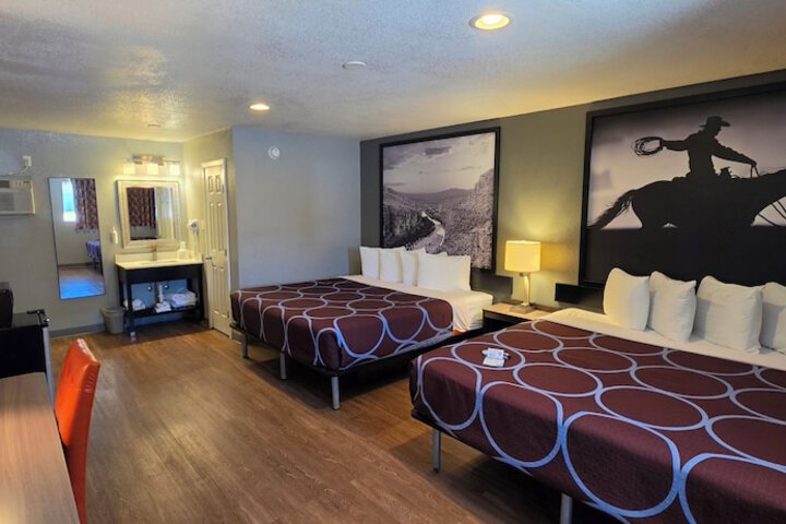 Super 8 by Wyndham Sonora