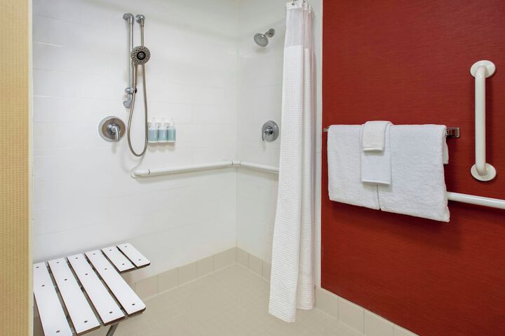 Courtyard by Marriott Mt. Laurel