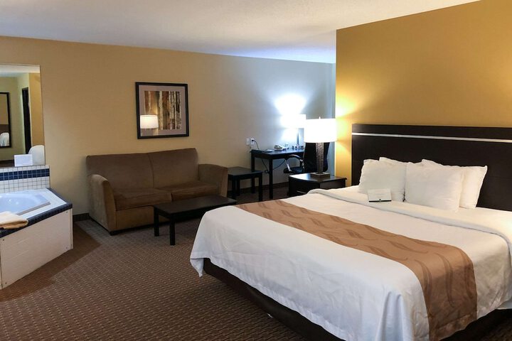 Room 14 of 25