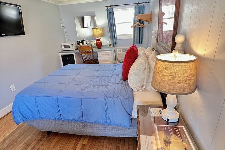 Room 95 of 191