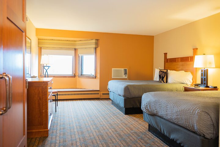 Room 15 of 36