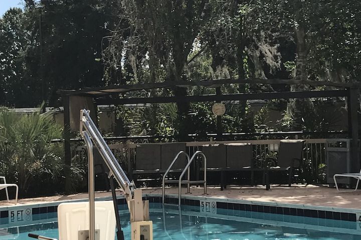 Pool 7 of 51