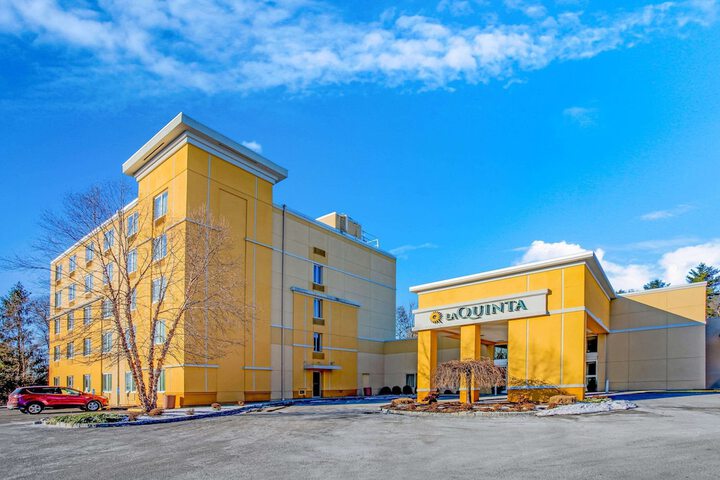 Hotel 3 of 69