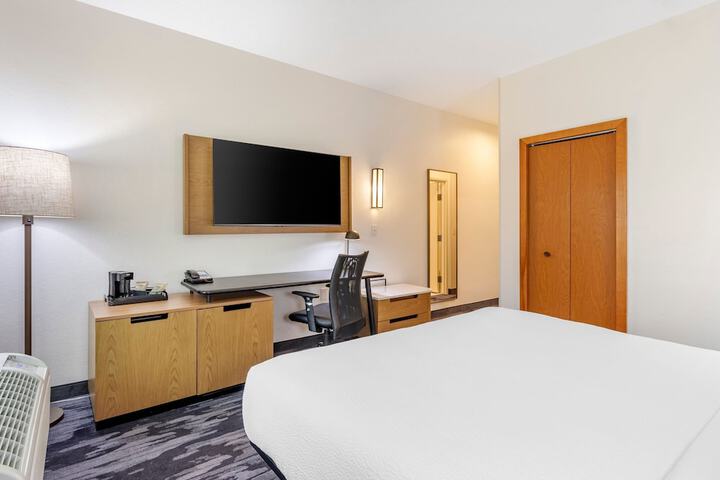 Room 22 of 31