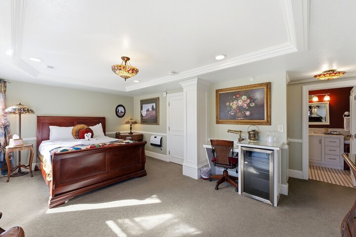 Heber Senator Bed and Breakfast