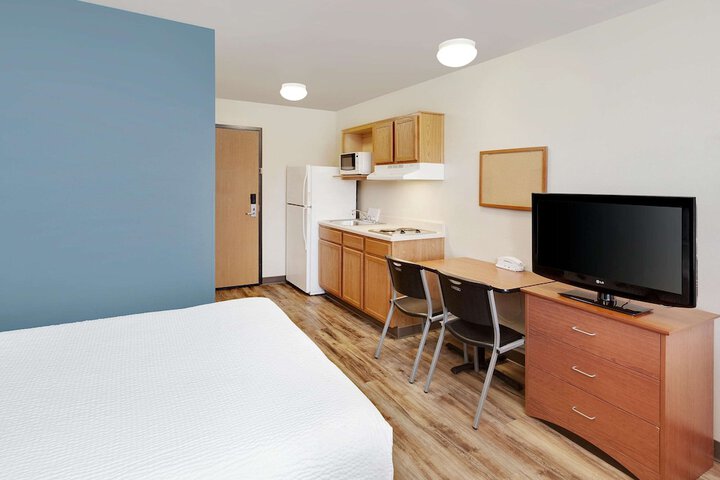 WoodSpring Suites Des Moines Pleasant Hill