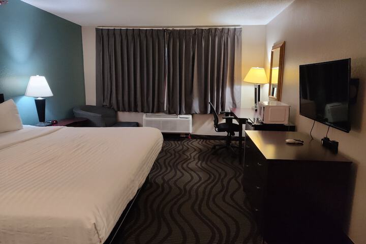 Room 5 of 19