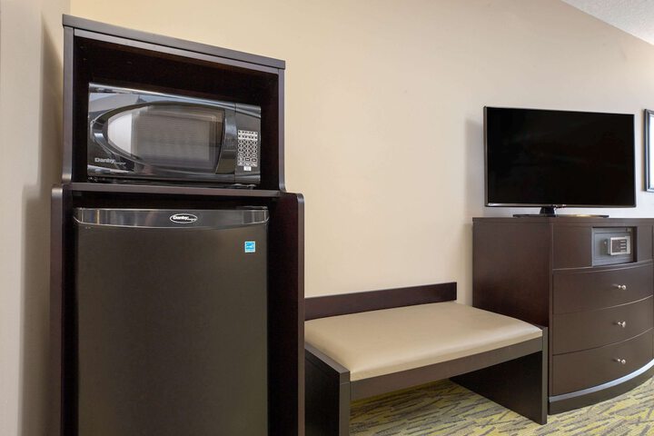 Super 8 by Wyndham Canmore
