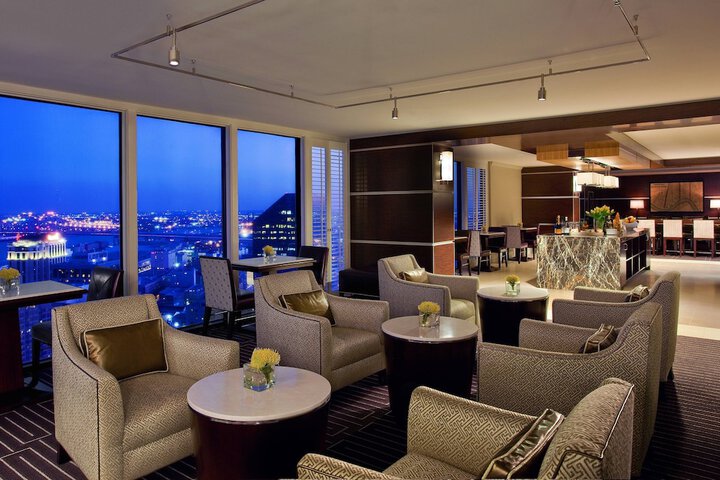 Lounge 91 of 95