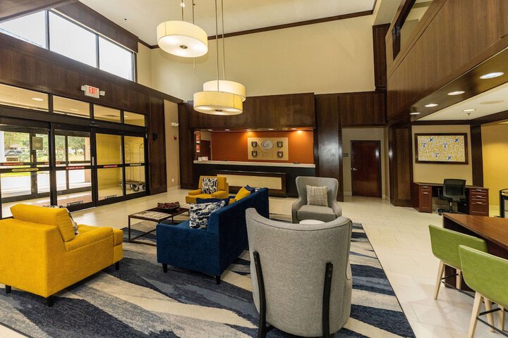 Hotel Interior 14 of 105