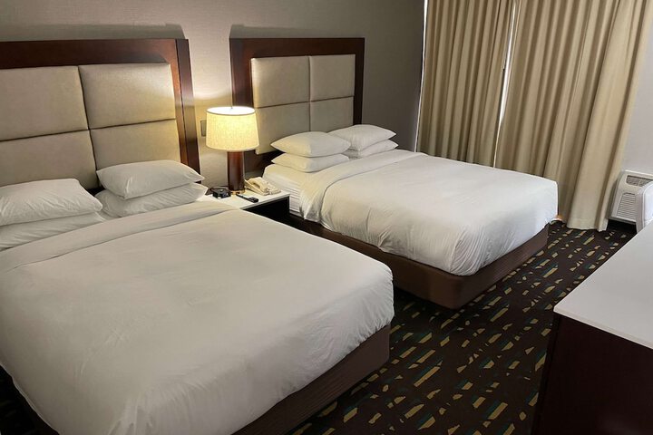 Room 11 of 29