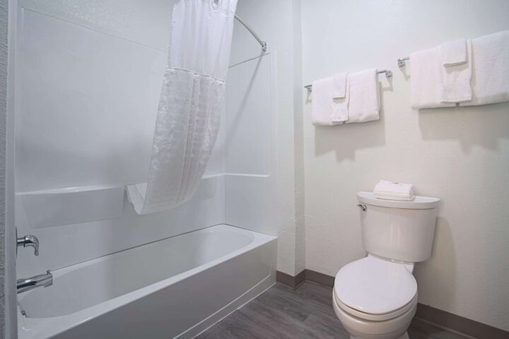 Room 20 of 42