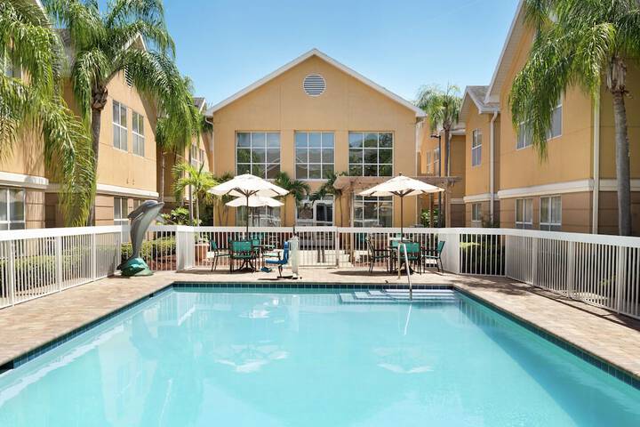 Pool 6 of 46