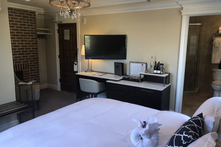 Room 38 of 117