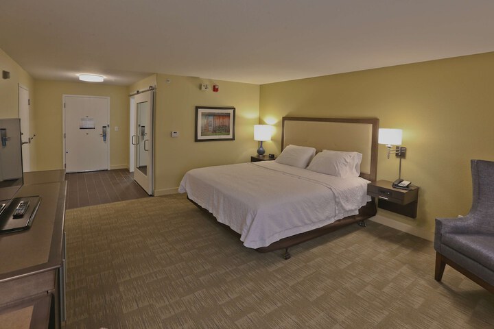 Room 20 of 31
