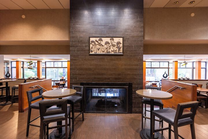 The Saratoga Hilton