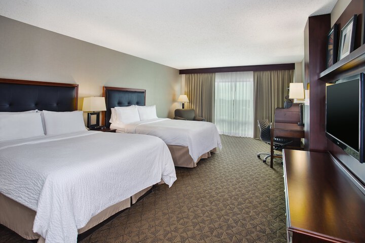 Holiday Inn University Plaza-Bowling Green by IHG