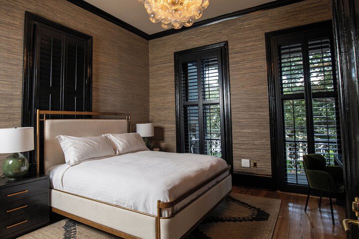 Room 27 of 36