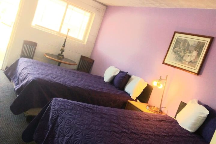 Room 9 of 64