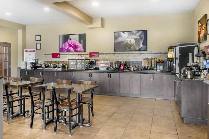 Best Western Plus Saint John Hotel & Suites
