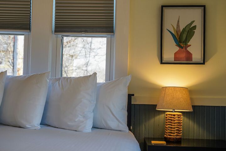 Old Mill Inn