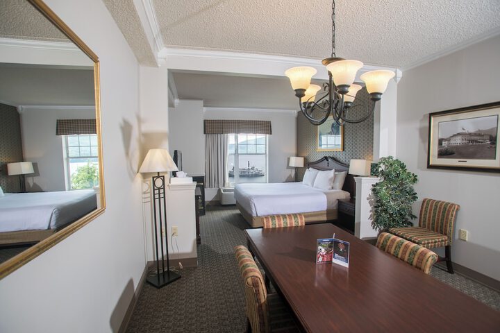 Fort William Henry Hotel and Conference Center