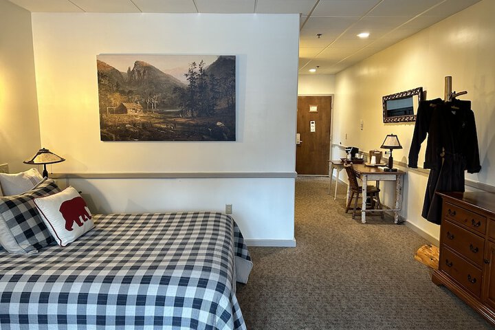 Room 193 of 260