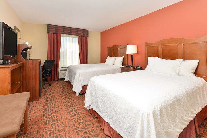 Room 14 of 32