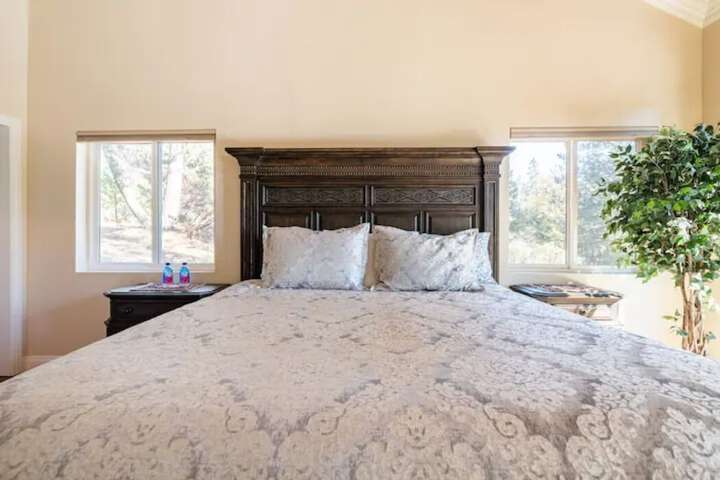 Lake Arrowhead Villas