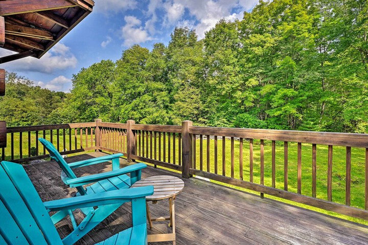 Private Chester Home w / Deck Mins to Skiing!