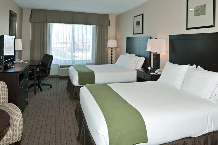 Room 18 of 22