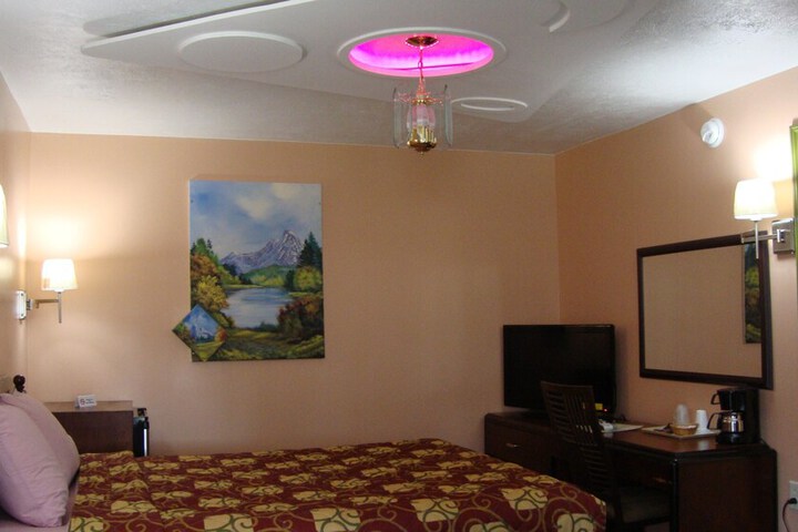 Hotel Interior 10 of 42