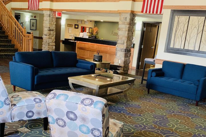 AmericInn by Wyndham Kewanee