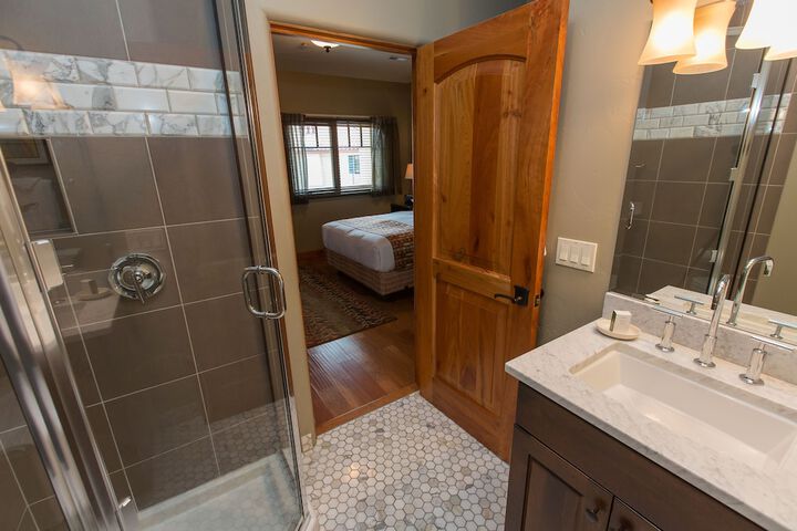 Columbia Cliff Villas Hotel