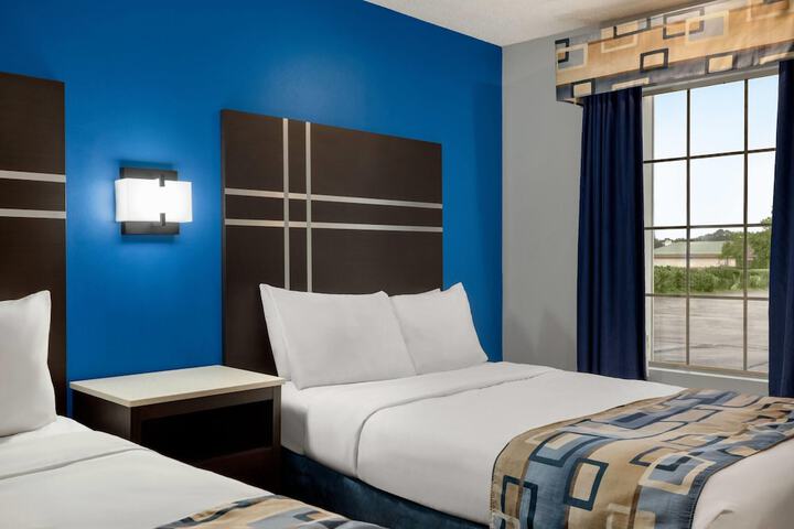 Baymont by Wyndham Albany at Albany Mall