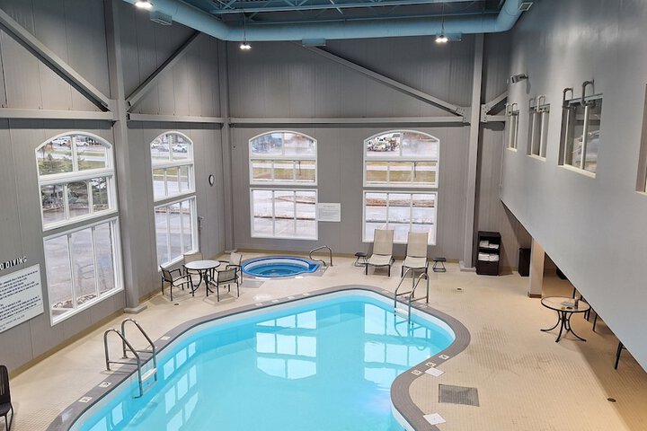 Radisson Hotel & Suites Fort McMurray