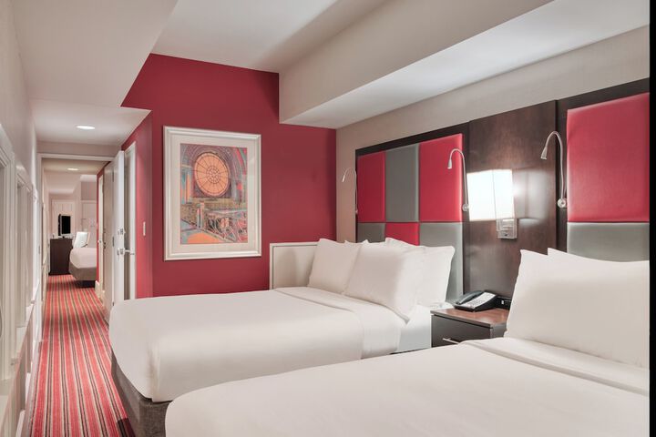 Room 53 of 91