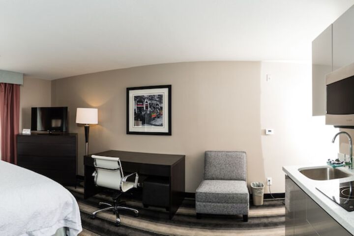 Room 17 of 73