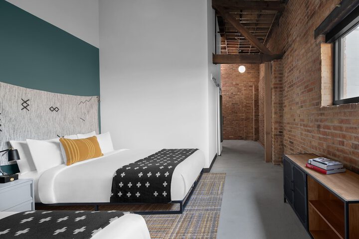 Room 26 of 58