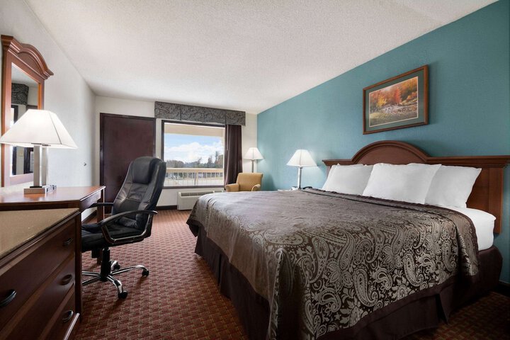 Room 44 of 53