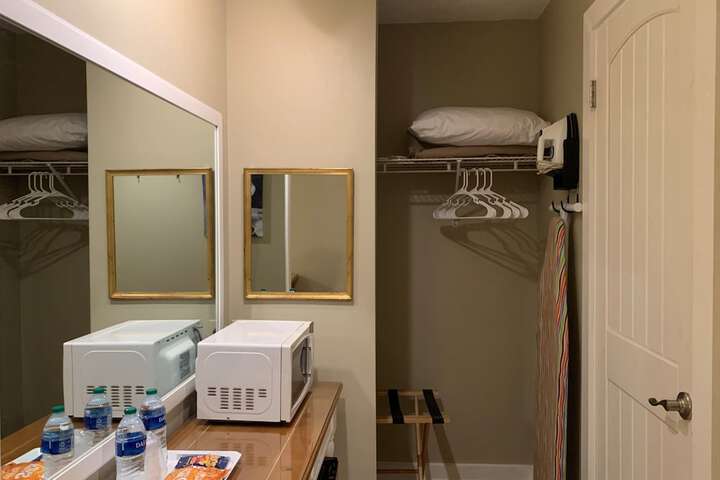 Room 44 of 155