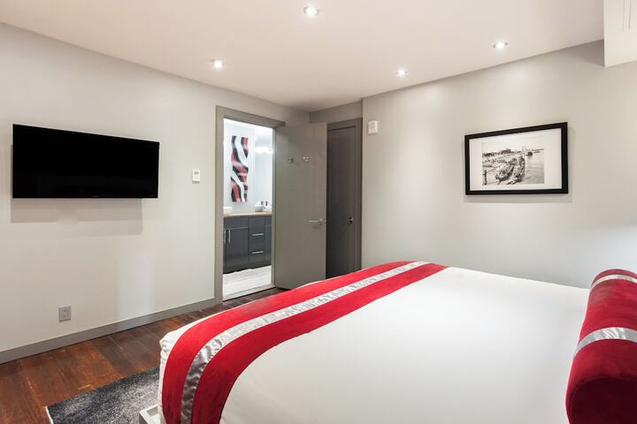 Room 145 of 488