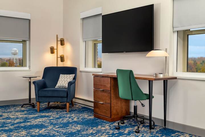 Room 29 of 54