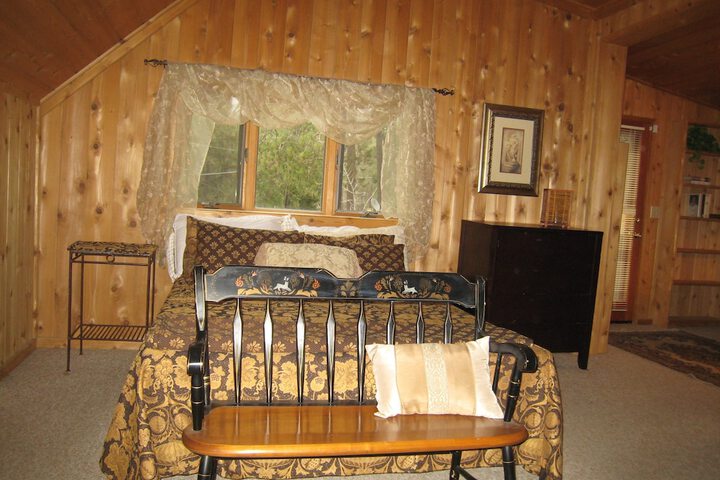 Room 13 of 23