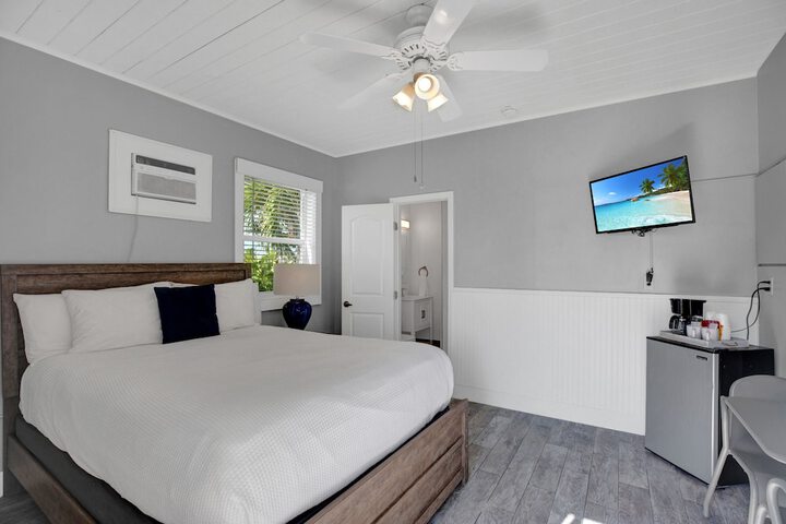 Room 60 of 206