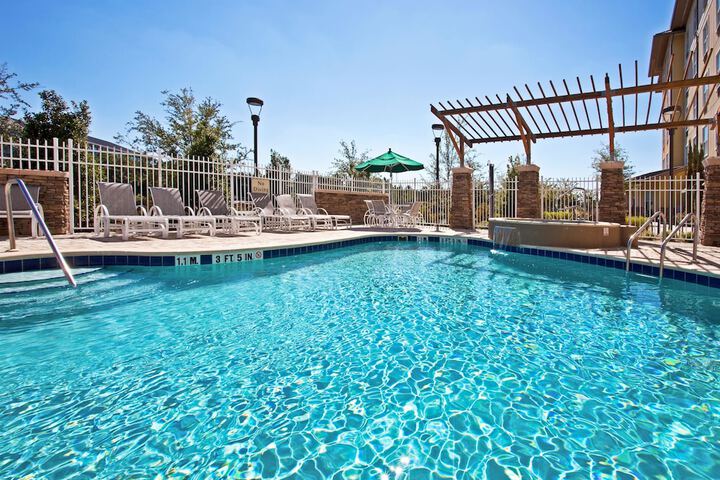 Pool 9 of 49