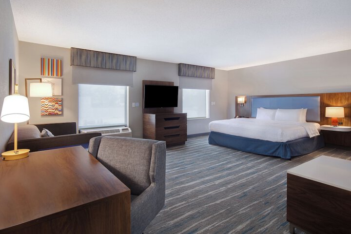 Room 35 of 107